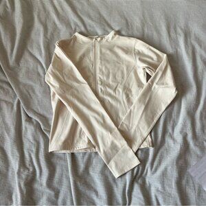 Elegant Women's Cream 437 Zip-Up Jacket